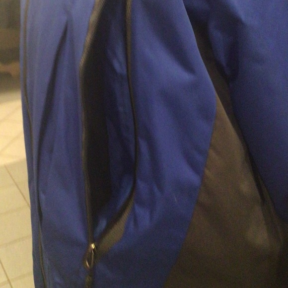 💕HOST PICK💕⬇️Price Drop⬇️Men’s Blue/black 3in1winter jacket removable fleece - Picture 3 of 10